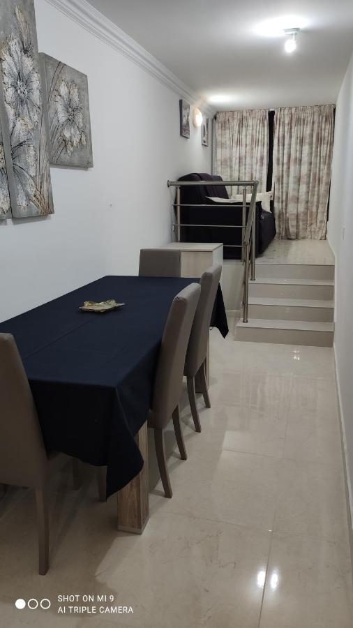 Aquamarine Sea Front Apartments - Elevated Ground Floor With Balcony And Yard Марсаскала Экстерьер фото
