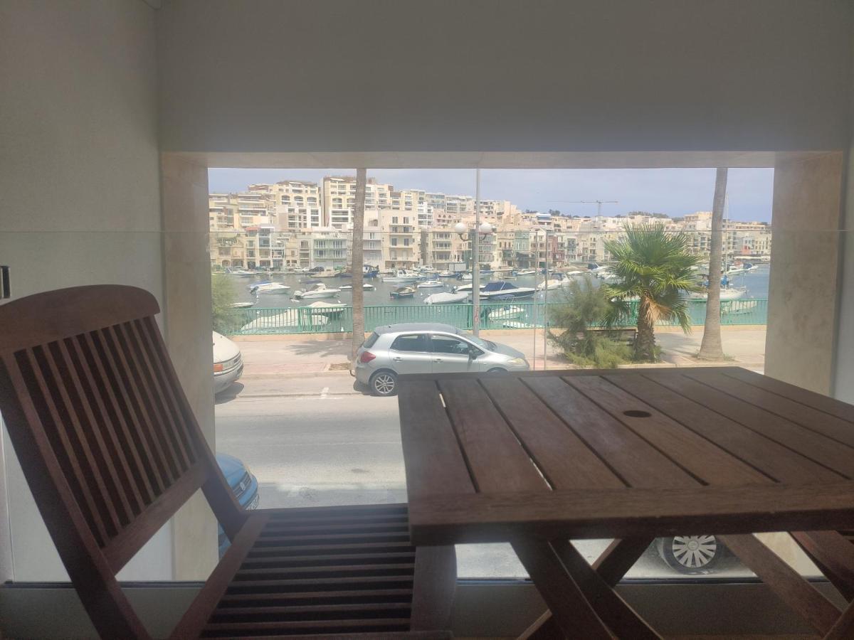 Aquamarine Sea Front Apartments - Elevated Ground Floor With Balcony And Yard Марсаскала Экстерьер фото